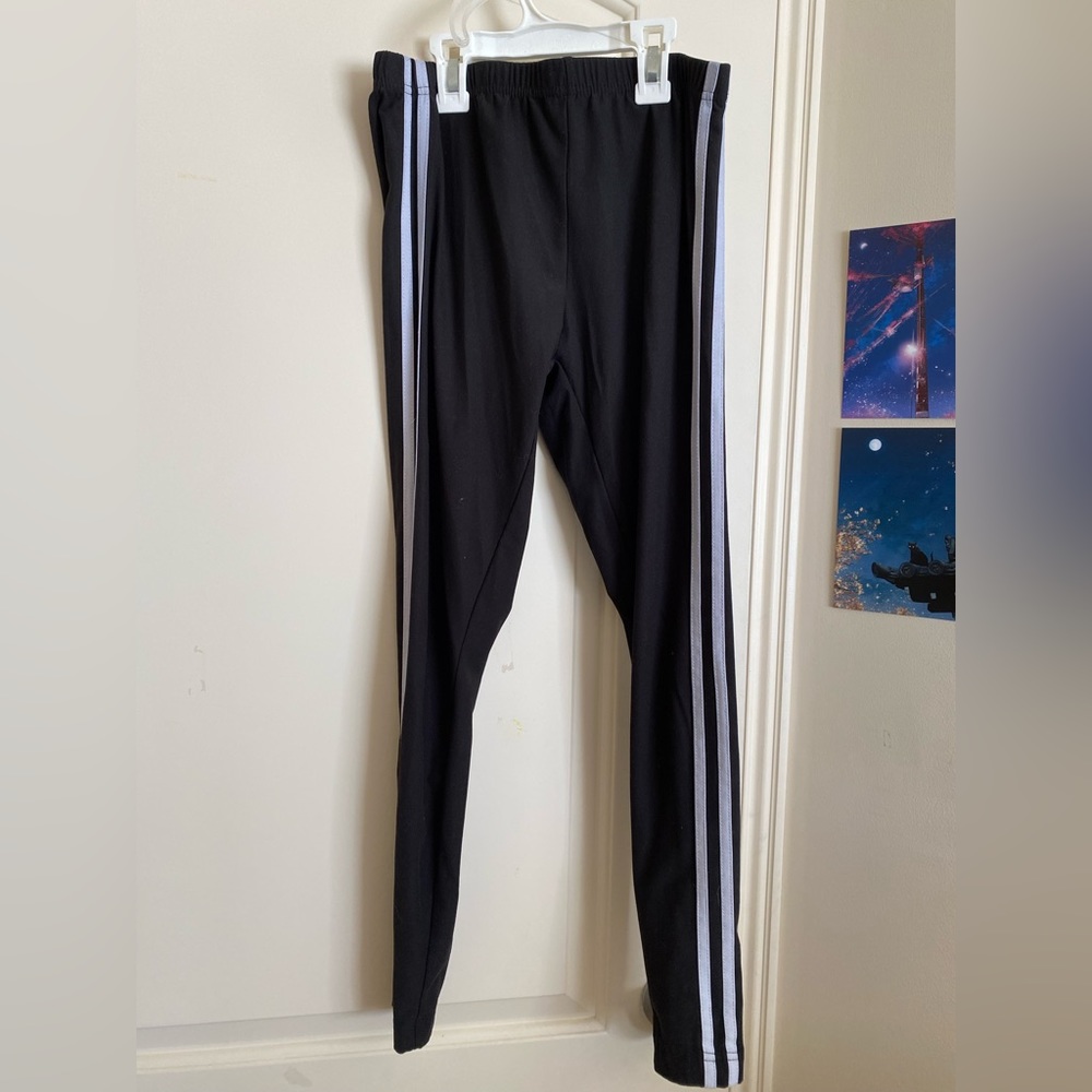 No Boundaries Medium Leggings